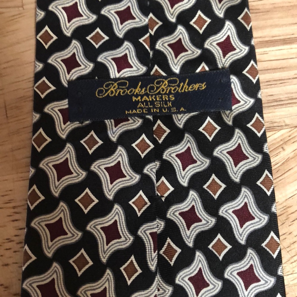 Brooks Brothers silk Tie. EUC